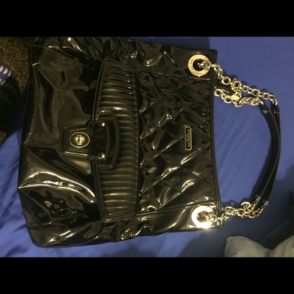 Coach Patent Leather handbag - Picture 2 of 6